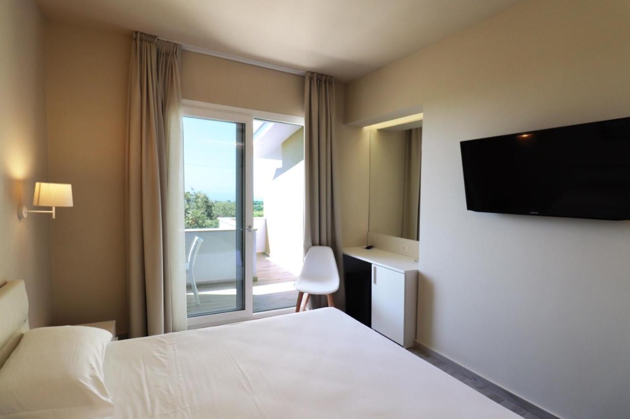 Borgo San Cosmo Tropea Bed & Breakfast Brattiro Ngoại thất bức ảnh