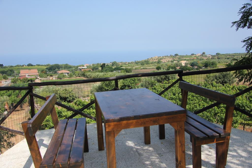Borgo San Cosmo Tropea Bed & Breakfast Brattiro Ngoại thất bức ảnh