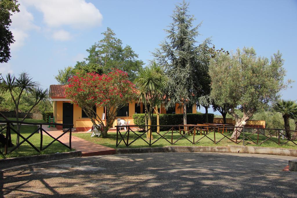 Borgo San Cosmo Tropea Bed & Breakfast Brattiro Ngoại thất bức ảnh