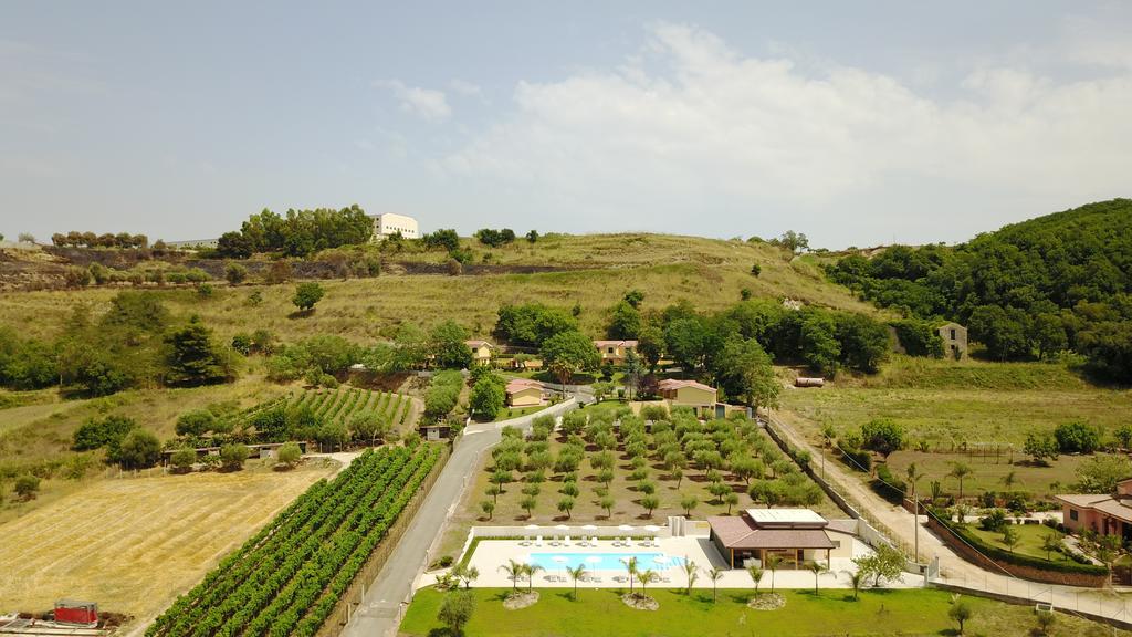 Borgo San Cosmo Tropea Bed & Breakfast Brattiro Ngoại thất bức ảnh